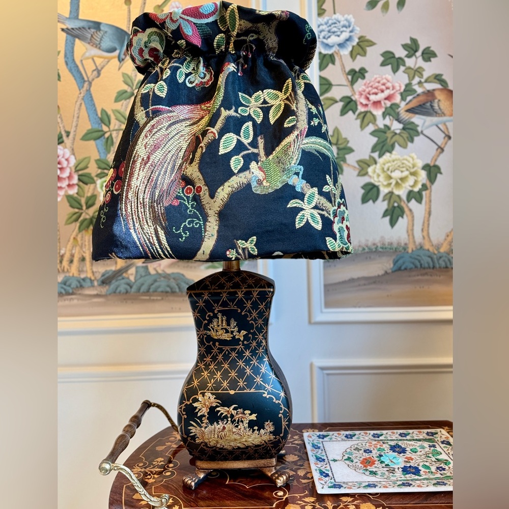 ROYAL BIRD LARGE TABLE LAMP IN BLACK GOLD